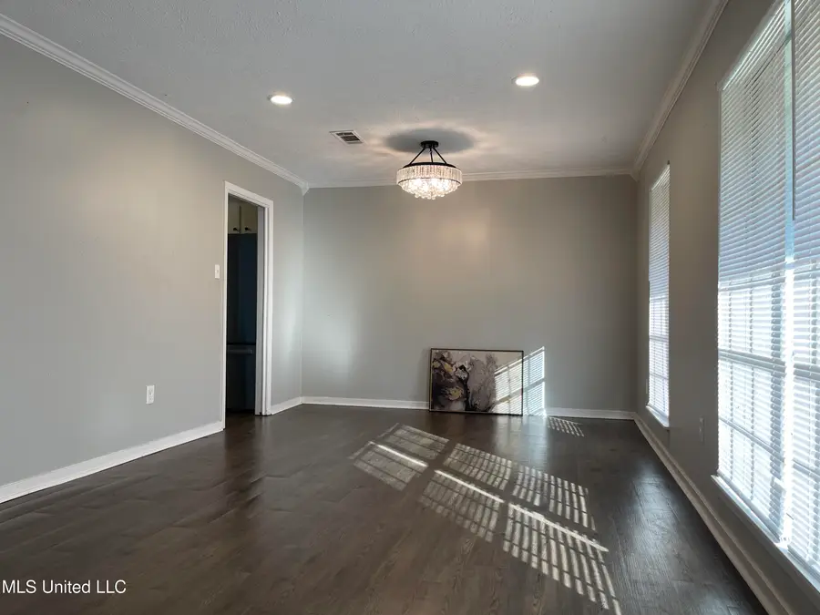 856 Beechwood Court, Jackson, MS 39206 - Image #2