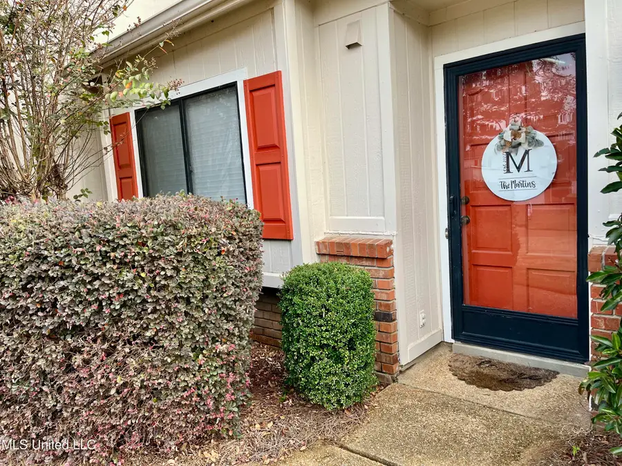 406 Lakebend Place, Brandon, MS 39042 - Image #2