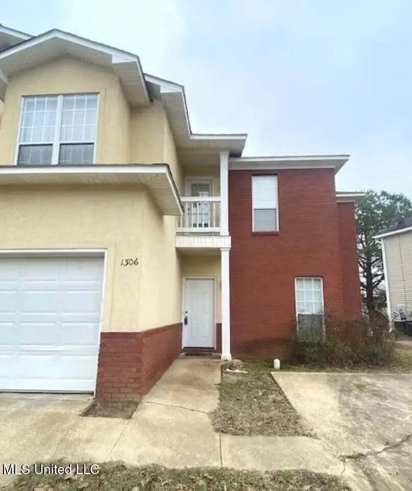 1306 Saint Andrews Lane, Starkville, MS 39759 - Image #1