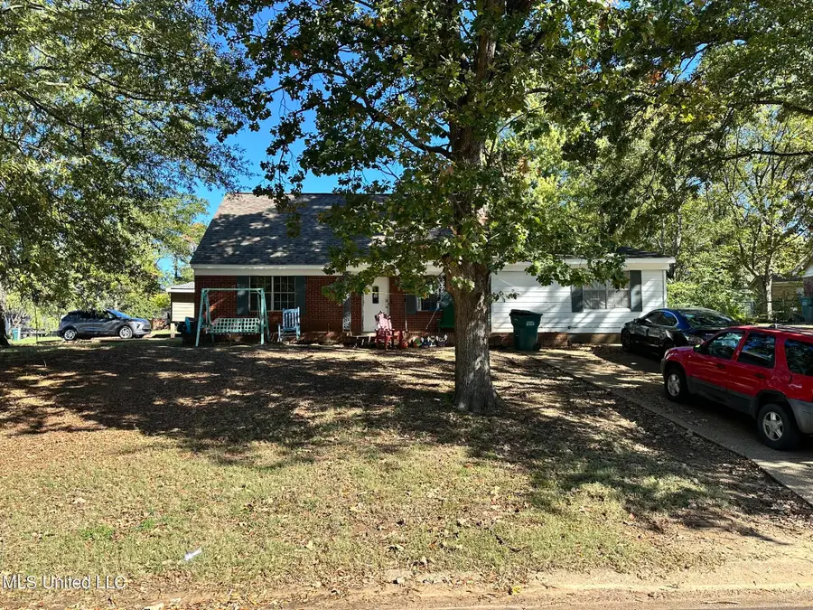 8694 Bunker Hill Drive, Southaven, MS 38671 - Image #2