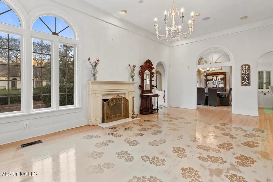 923 Pinehurst Place, Jackson, MS 39202 - Image #3