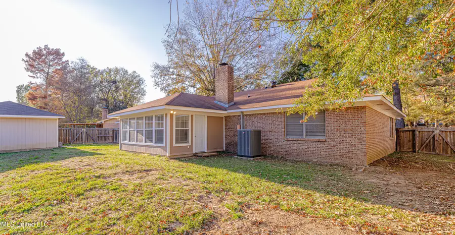 114 Meadow Ln Circle, Clinton, MS 39056 - Image #2