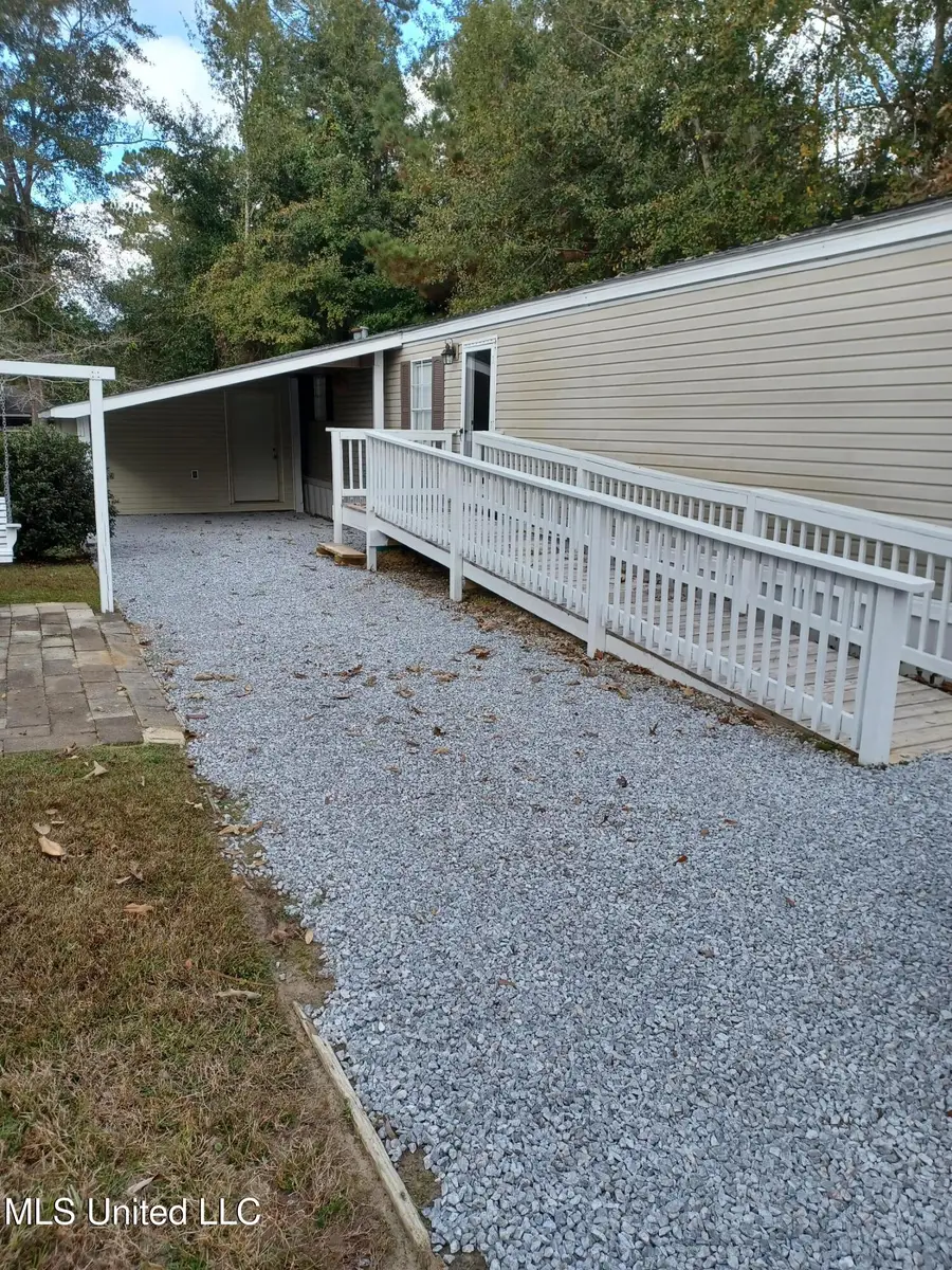 10771 Linohau Way, Diamondhead, MS 39525 - Image #3