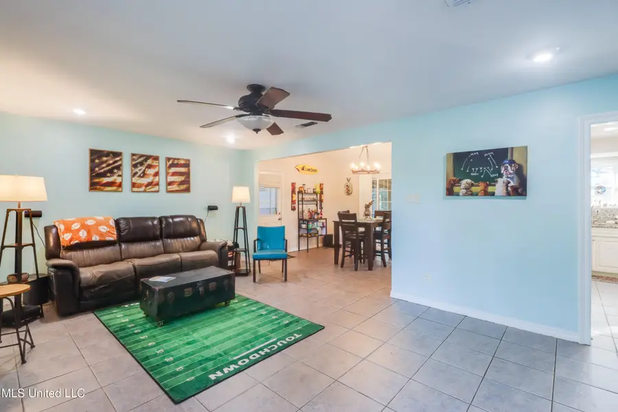 125 Hayden Avenue, Pass Christian, MS 39571 - Image #2