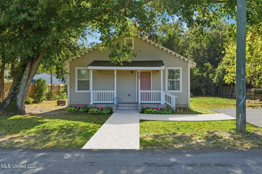 520 Bookter Street, Bay Saint Louis, MS 39520 - Image #2
