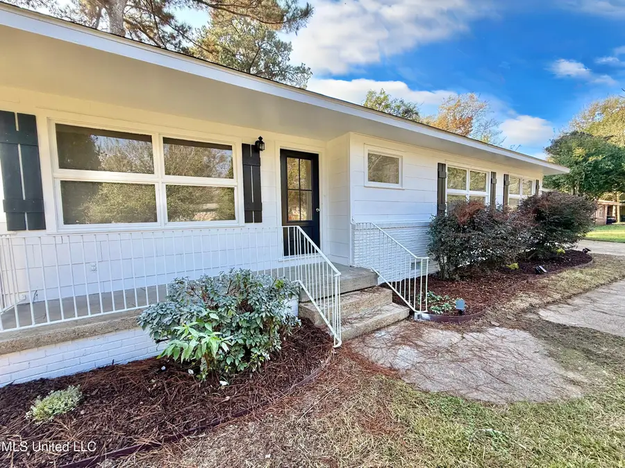 912 Lee Avenue, Crystal Springs, MS 39059 - Image #2