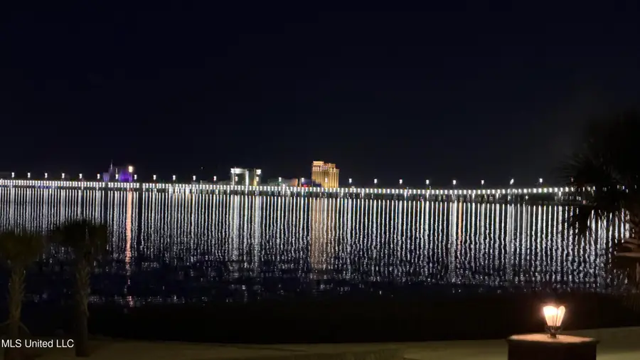 527 Front Beach Drive, Ocean Springs, MS 39564 - Image #2