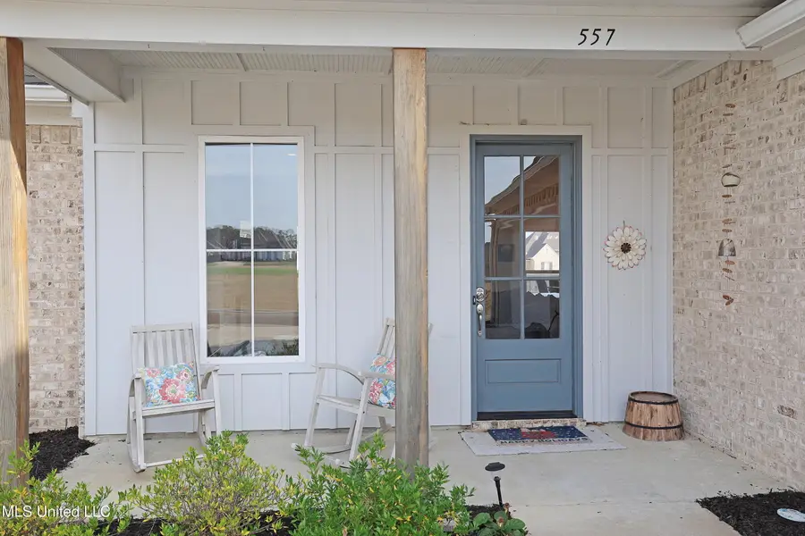 557 E Park Street, Canton, MS 39046 - Image #2