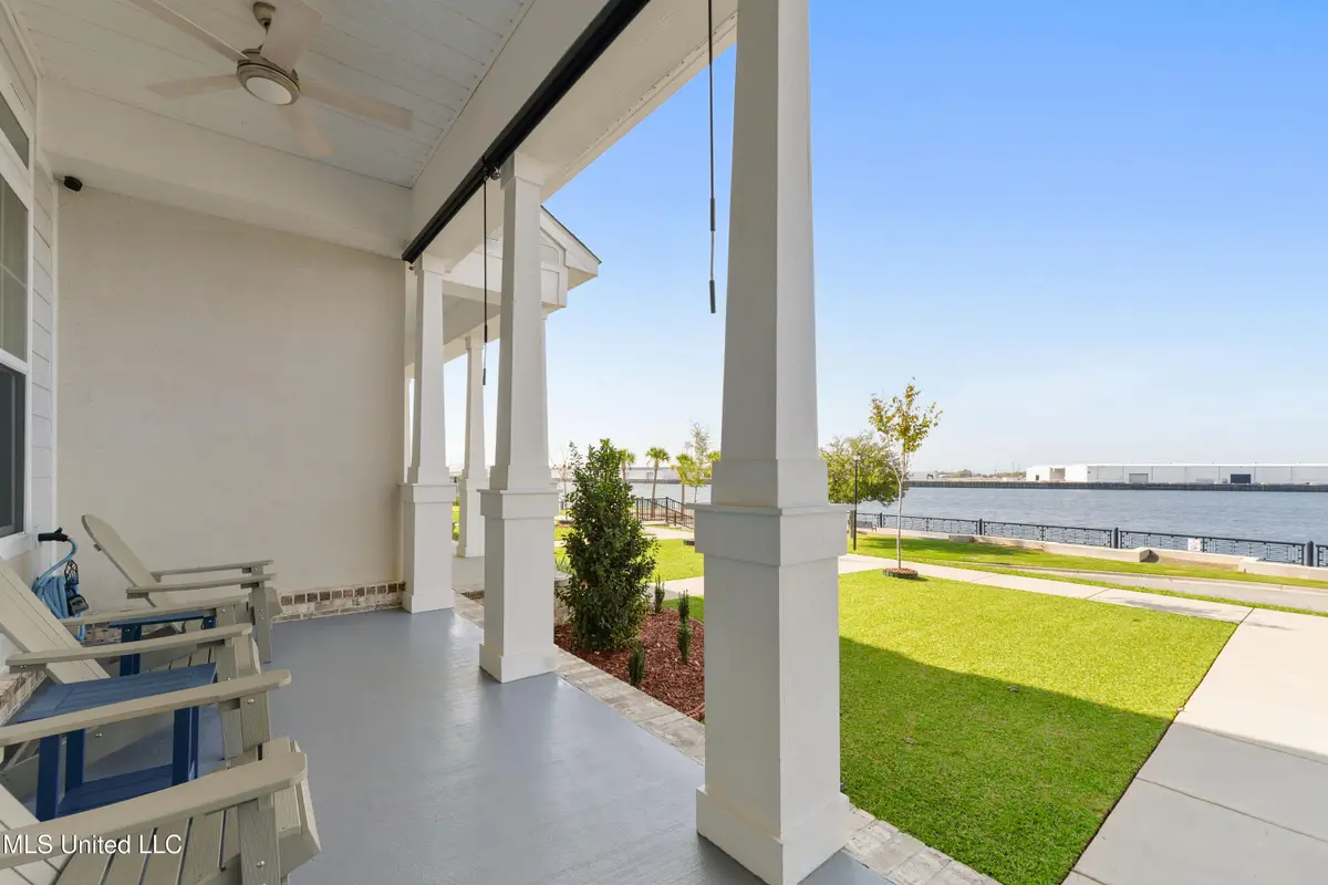 3012 Dock Street, Pascagoula, MS 39567 - Image #1