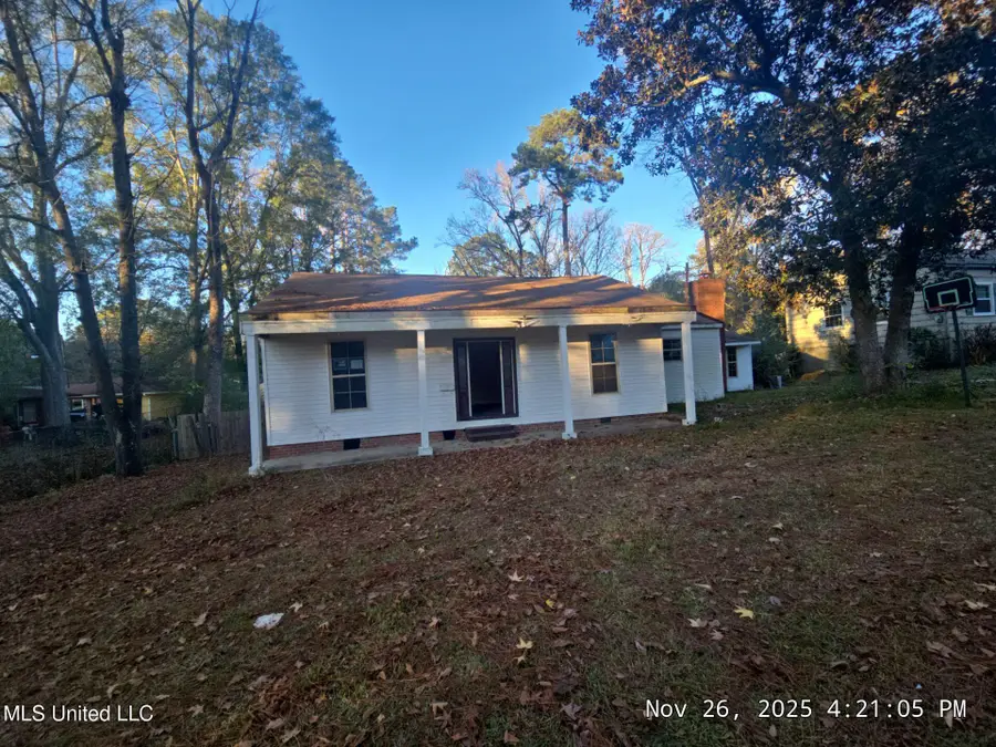 312 W Leavell Woods Drive, Jackson, MS 39212 - Image #2