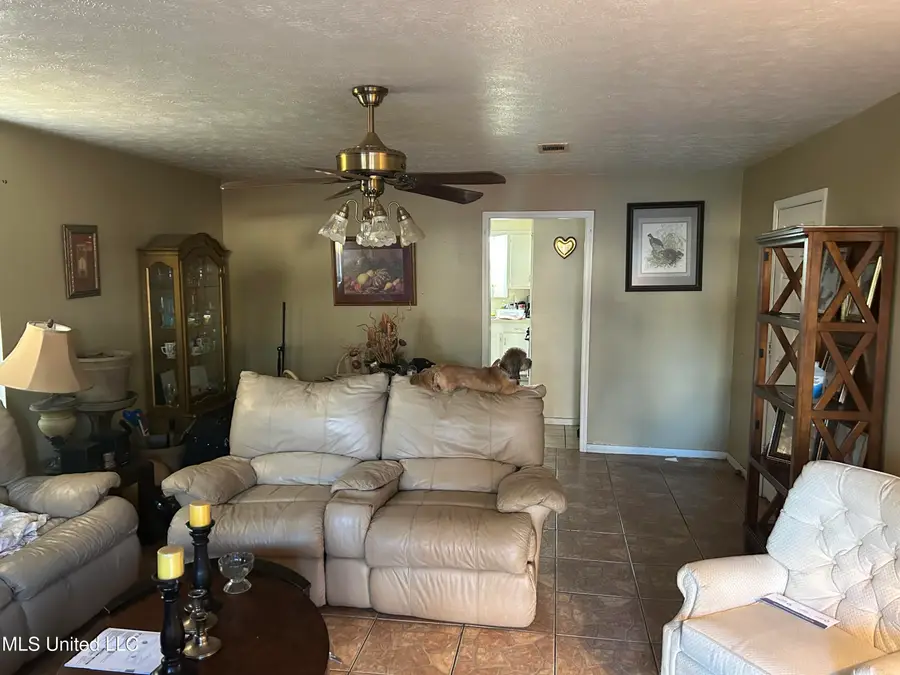 356 Walnut Street, Canton, MS 39046 - Image #2