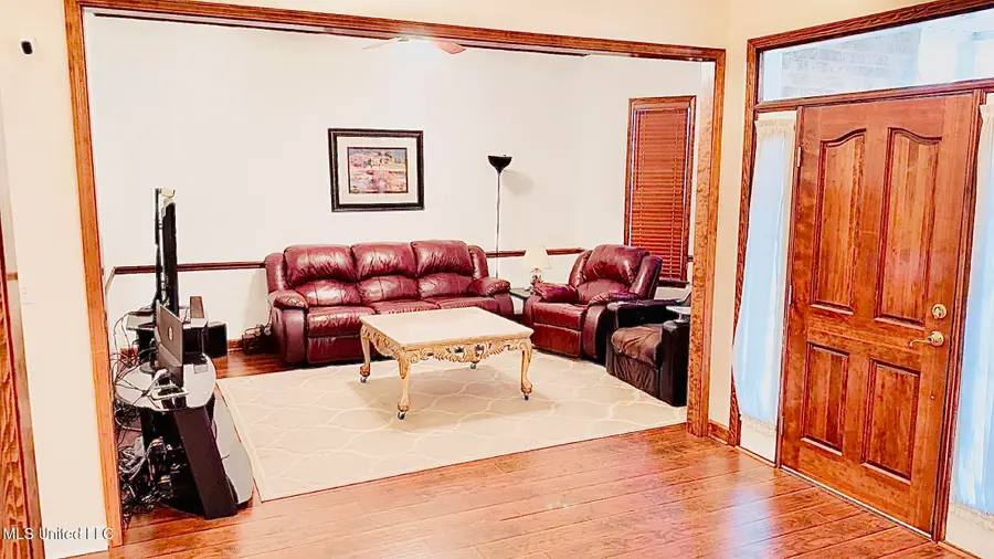 3770 Swinnea Road, Southaven, MS 38672 - Image #2