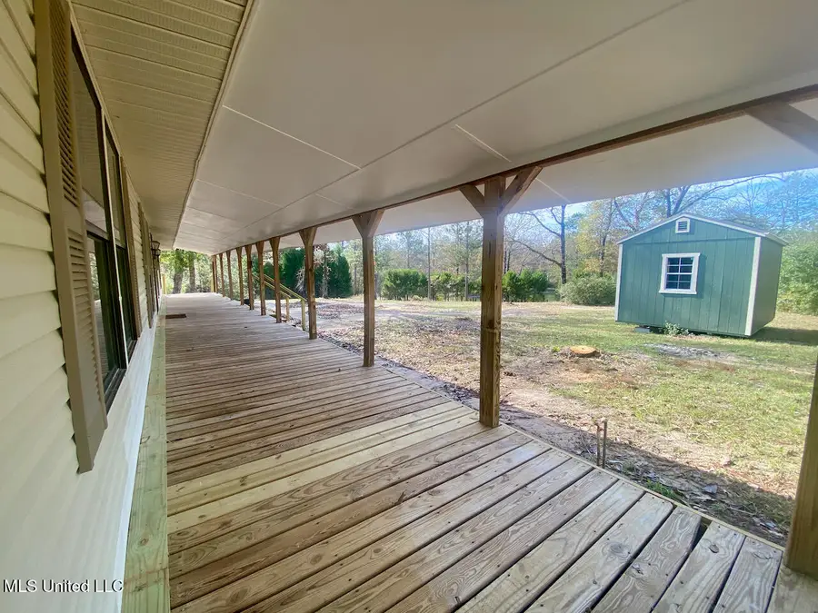 122 Hunter Lane, Lucedale, MS 39452 - Image #2
