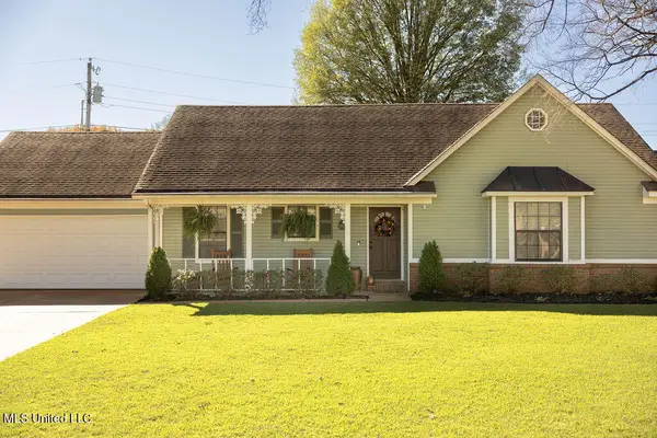 9811 Cherokee Drive, Olive Branch, MS 38654