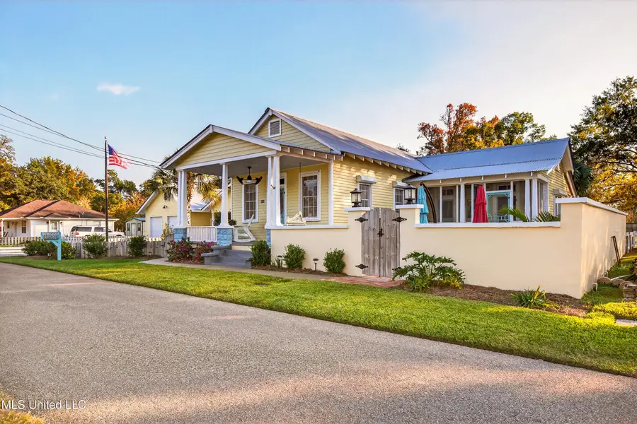 134 Keller Street, Bay Saint Louis, MS 39520 - Image #2