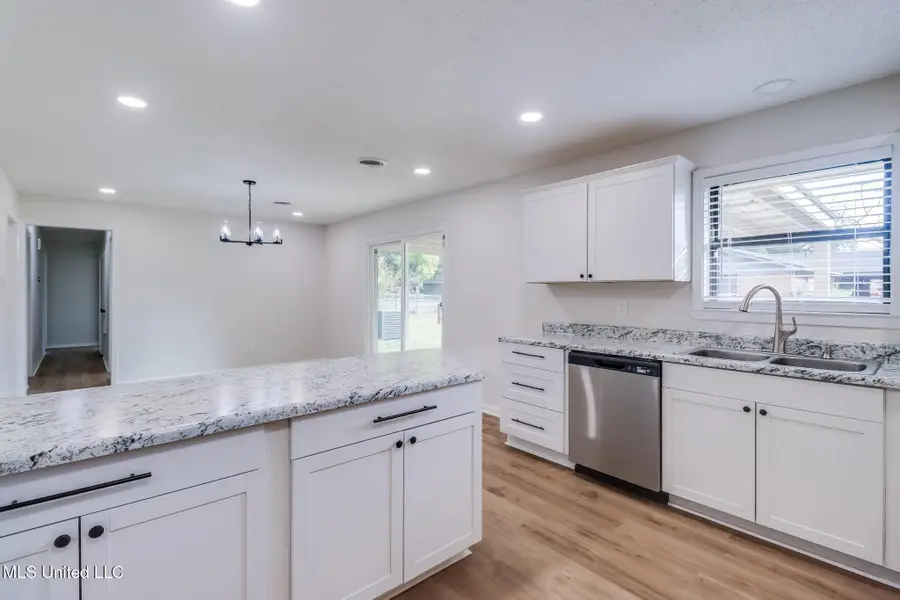 816 Lackland Drive, Biloxi, MS 39532 - Image #3