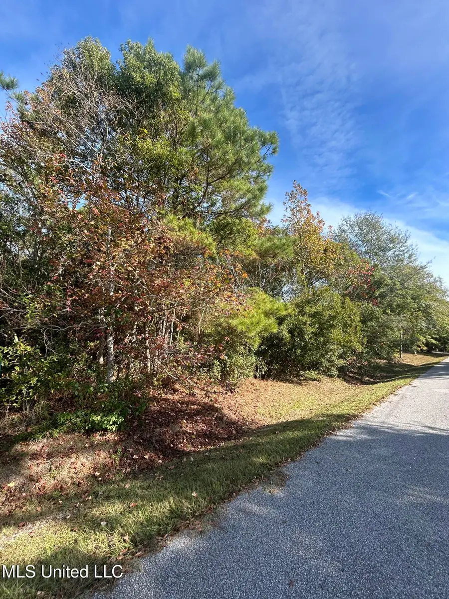 208 3rd Street, Waveland, MS 39576 - Image #2