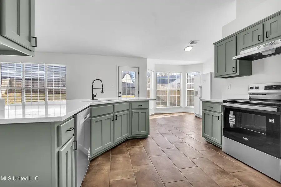 8334 Manhatten Drive, Southaven, MS 38671 - Image #3