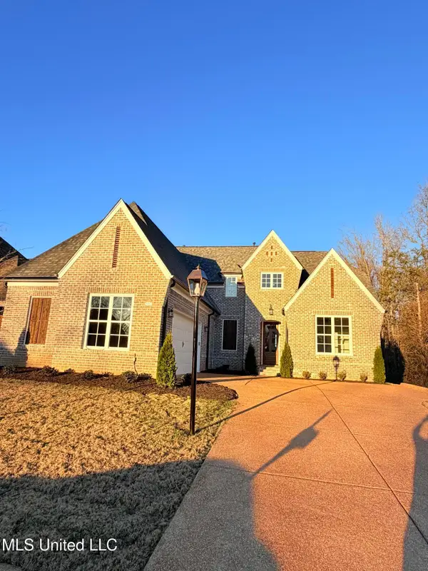 4338 S Bolivar Trail Trail, Olive Branch, MS 38654