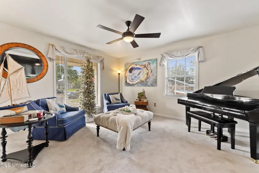 5236 N Shore Circle, Moss Point, MS 39563 - Image #3