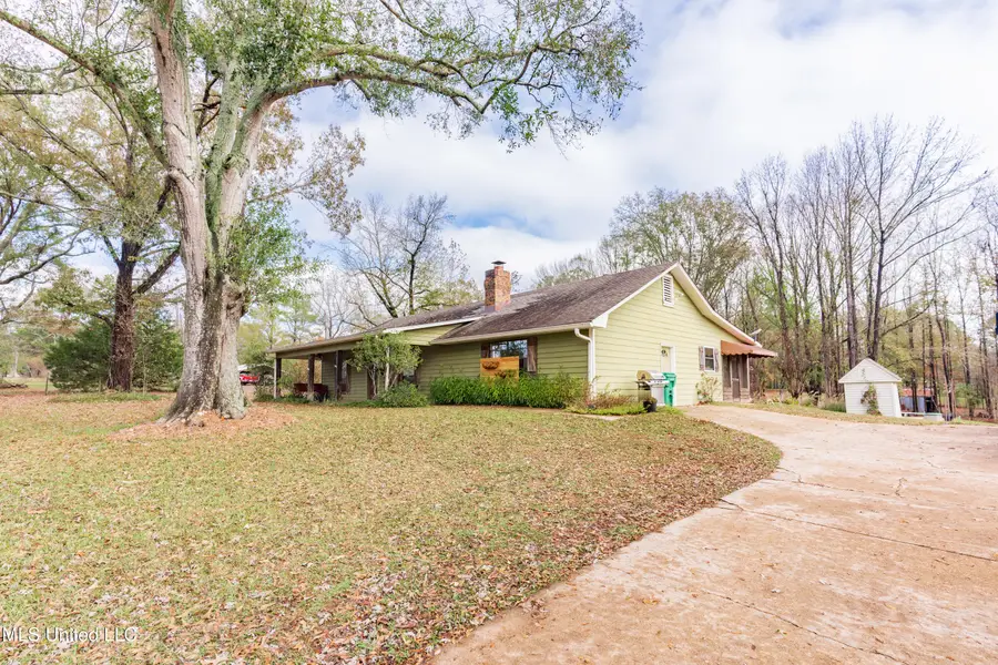1104 N Chapel Hill Road, Raymond, MS 39154 - Image #3