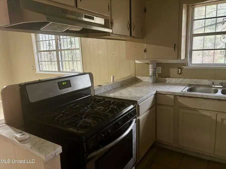 131 Queen Joanna Lane, Jackson, MS 39209 - Image #3