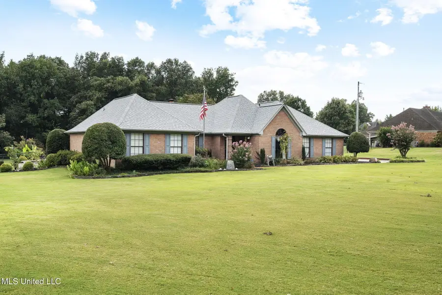 3315 E Plum Point Drive, Olive Branch, MS 38654 - Image #2