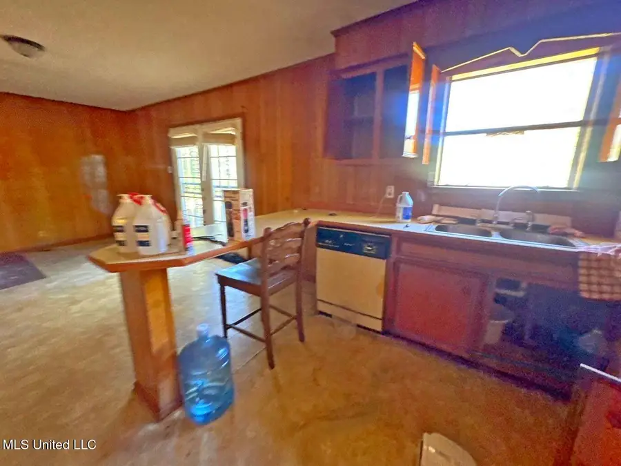 958 Watkins Place, Jackson, MS 39206 - Image #3