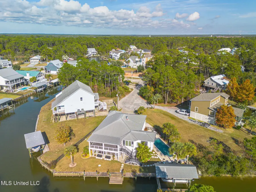 225 Hackberry Drive, Pass Christian, MS 39571 - Image #2