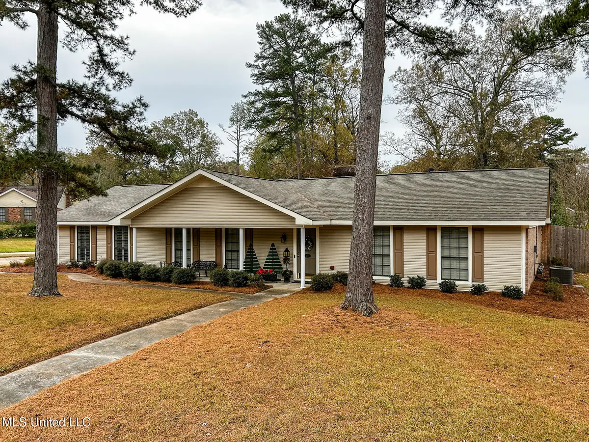 252 Woodgate Lane, Brandon, MS 39042 - Image #1