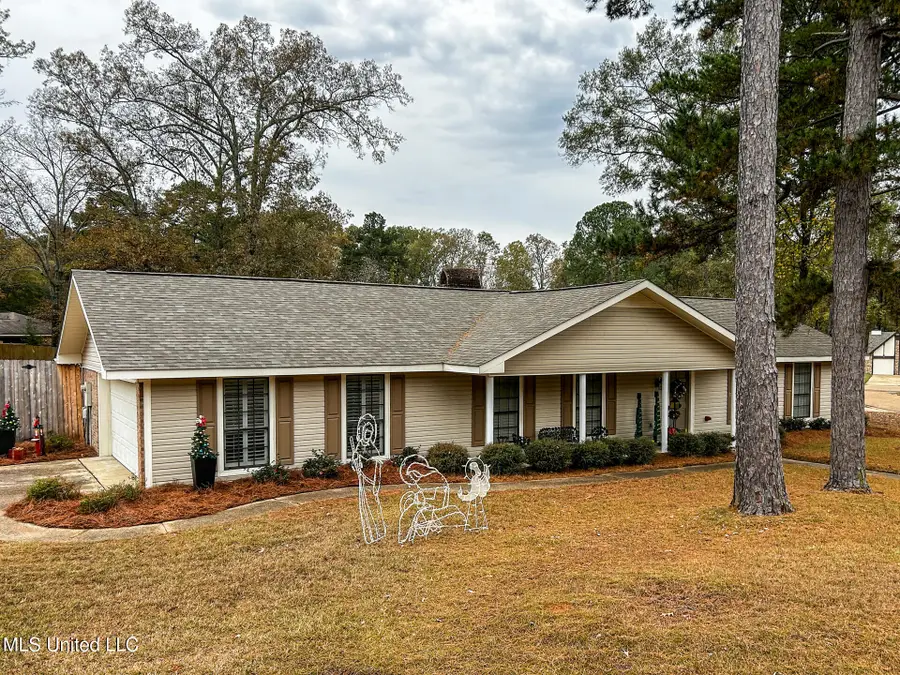 252 Woodgate Lane, Brandon, MS 39042 - Image #2