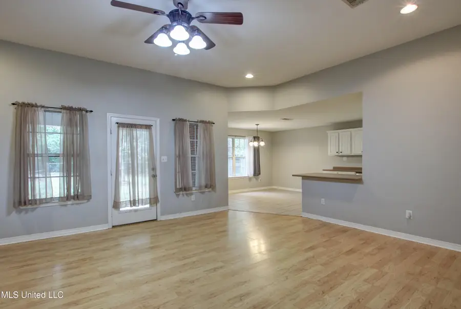 8713 Martin Bluff Road, Gautier, MS 39553 - Image #3