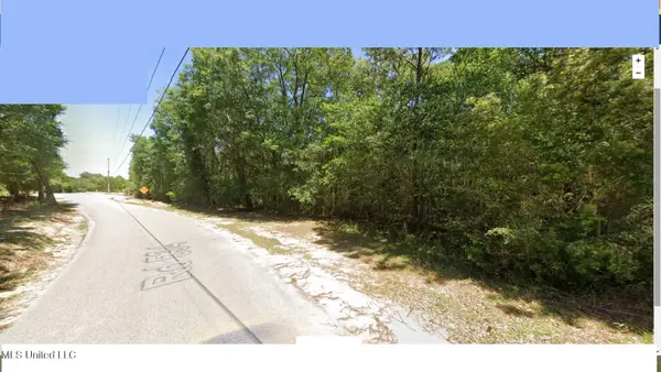 2303 Road 534, Kiln, MS 39556