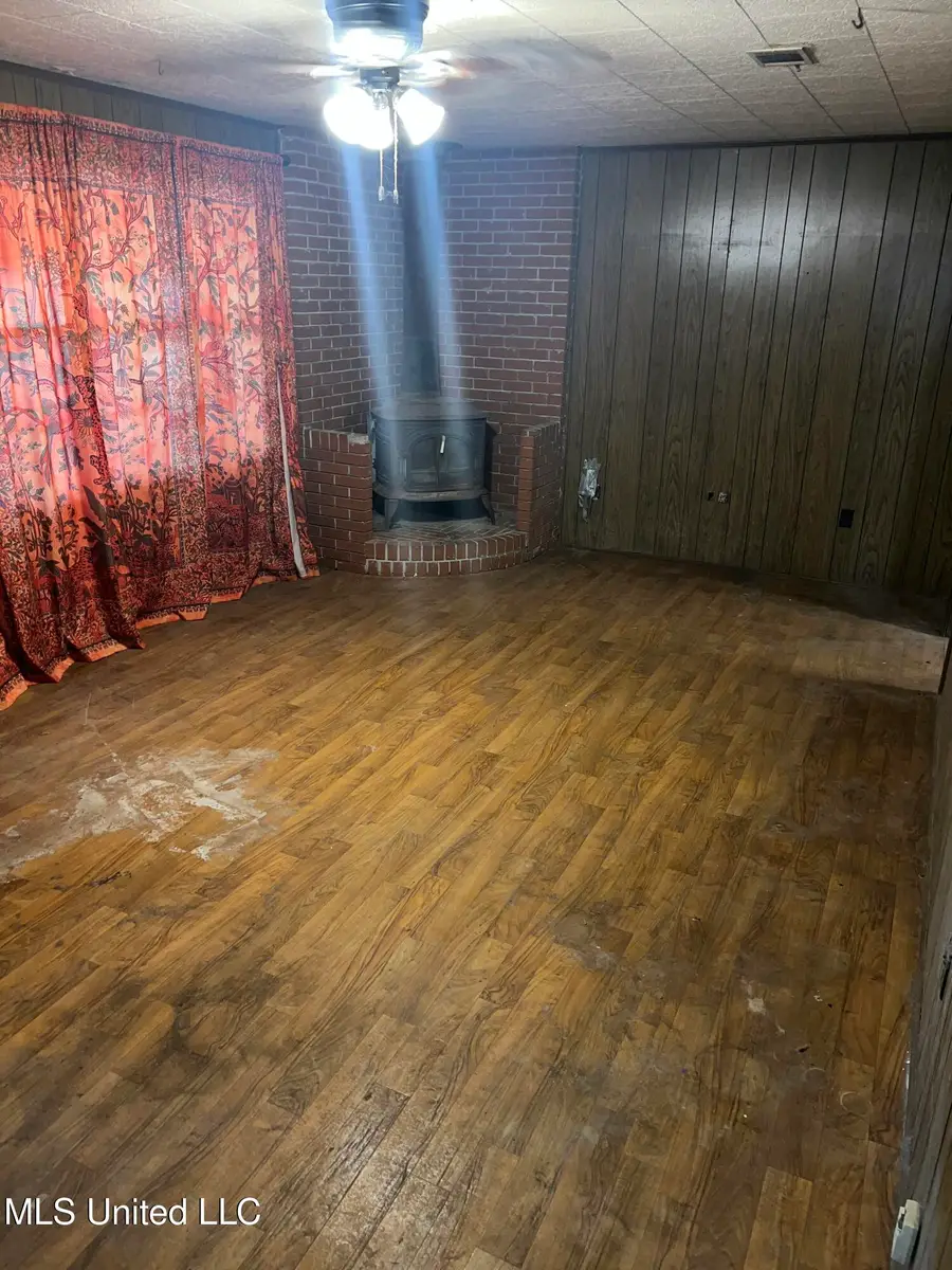 1565 Oil Field Lane, Brookhaven, MS 39601 - Image #2