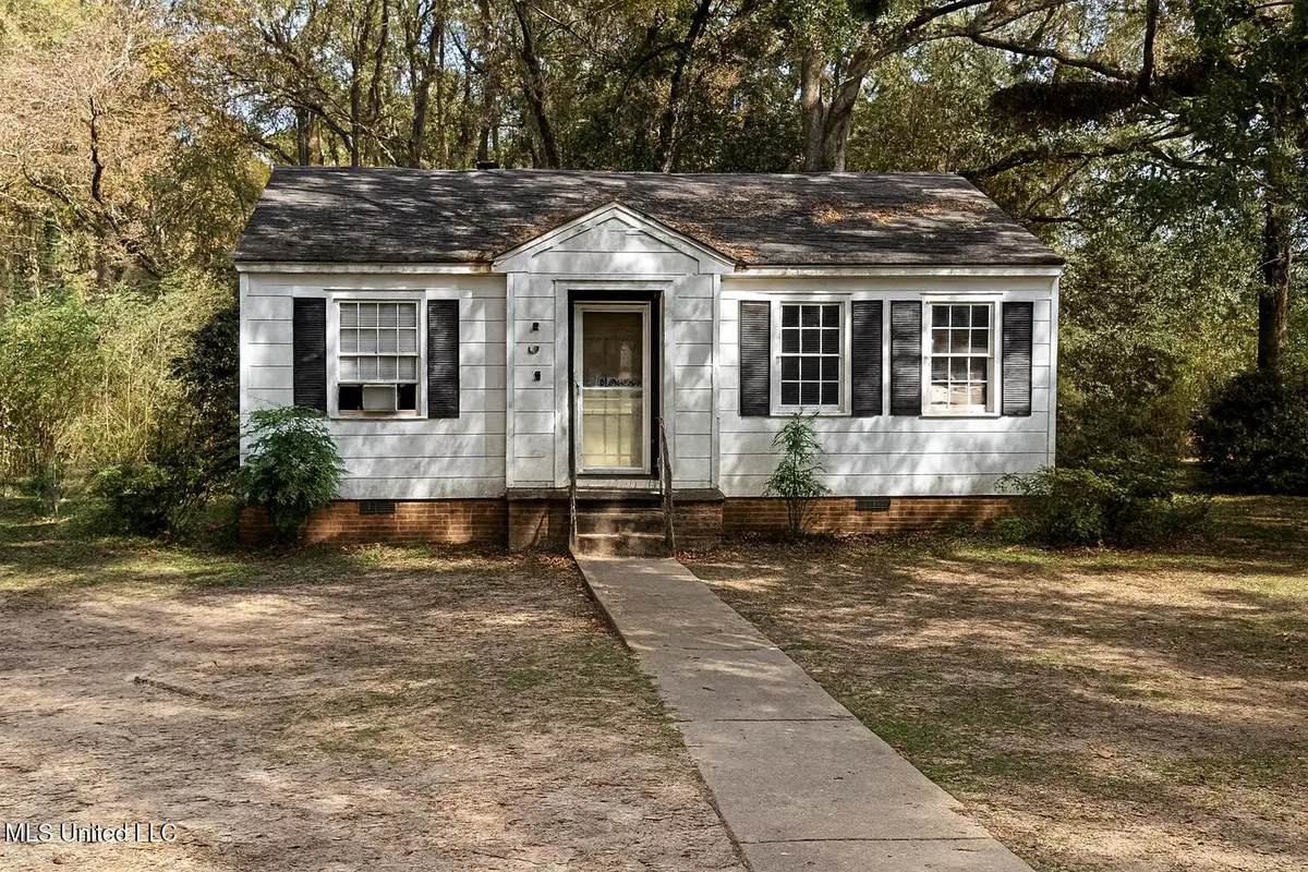 209 Albert Street, Brookhaven, MS 39601 - Image #1
