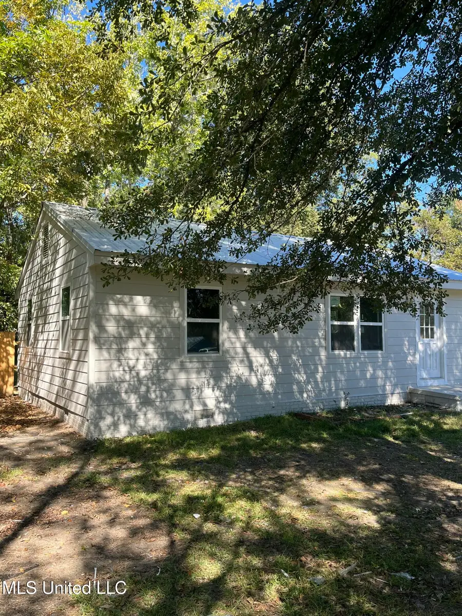 937 Spruce Street, Clarksdale, MS 38614 - Image #3