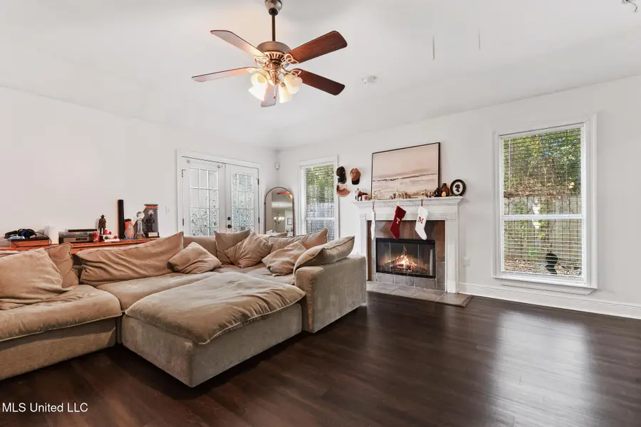 2444 Cotton Drive, Gulfport, MS 39507 - Image #3