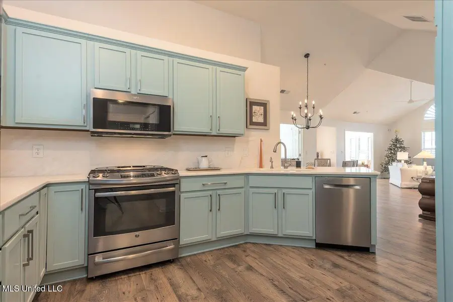 8729 Parkview Oaks Circle, Olive Branch, MS 38654 - Image #3