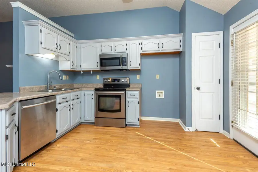 8164 Clubview Drive, Olive Branch, MS 38654 - Image #3