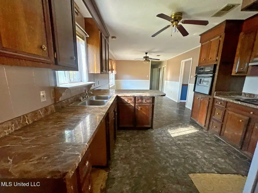 4867 Rosehaven Drive, Jackson, MS 39209 - Image #2