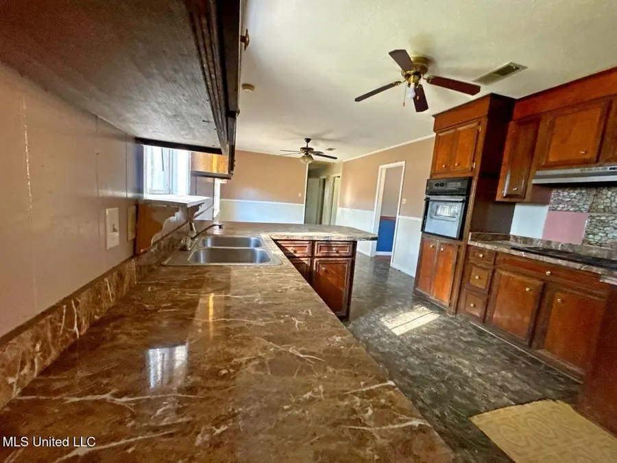 4867 Rosehaven Drive, Jackson, MS 39209 - Image #3