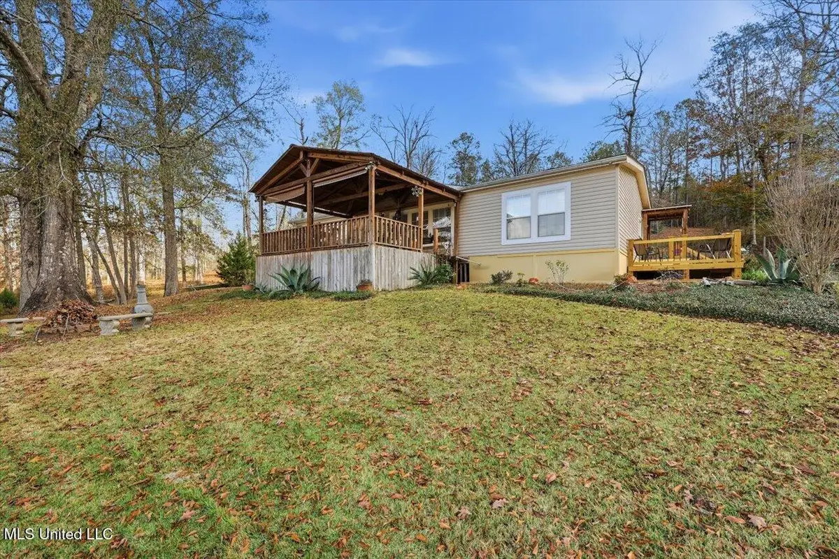 126 Batton Lake Drive, Mendenhall, MS 39114 - Image #1