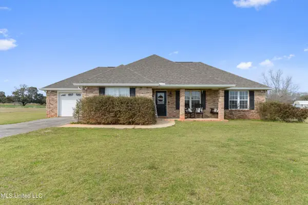 164 Grady Brown Road, Lucedale, MS 39452