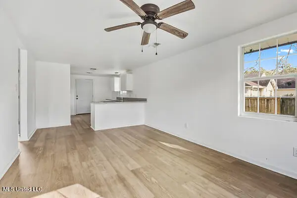 902 Dicks Street, Waveland, MS 39576 - Image #3