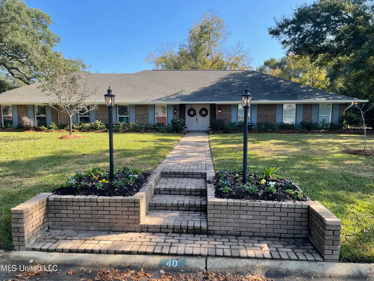 40 Greenbriar Drive, Gulfport, MS 39507 - Image #1