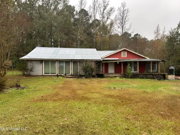 11110 Highway 84, McCall Creek, MS 39647