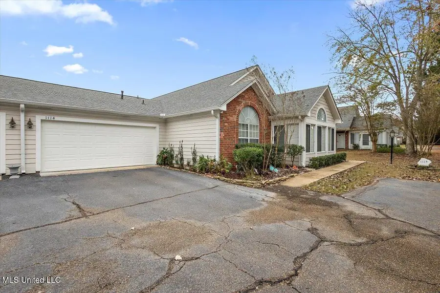 1114 Gerrits Landing, Brandon, MS 39047 - Image #2