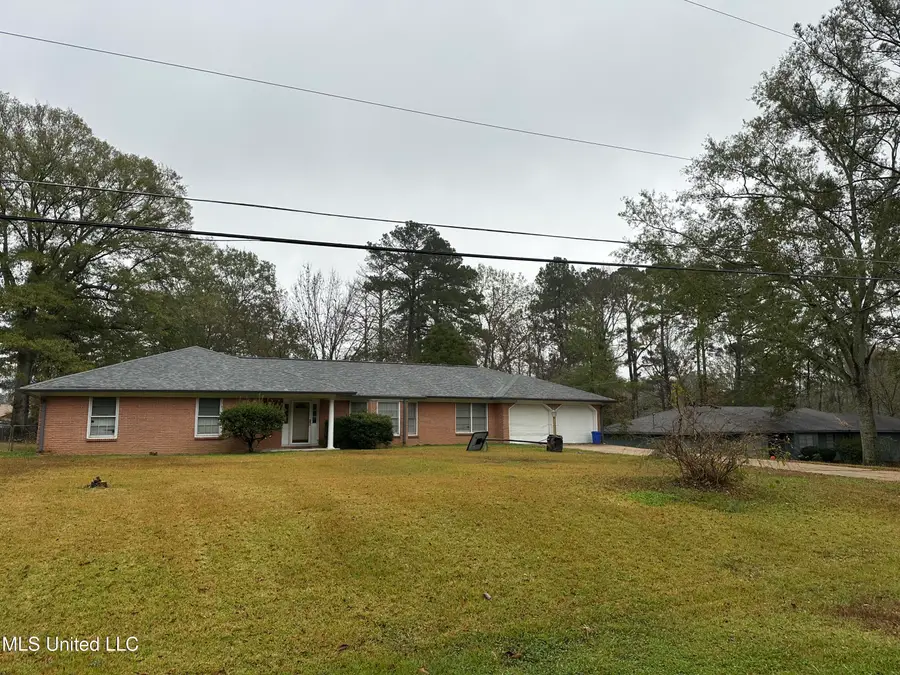 166 Chasewood Drive, Jackson, MS 39212 - Image #2