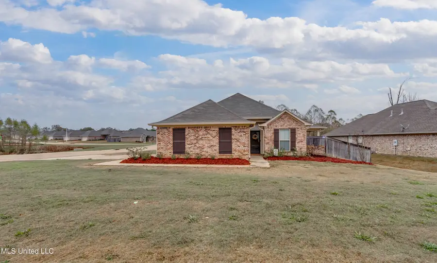 730 Sawgrass Lakes Drive, Brandon, MS 39042 - Image #2