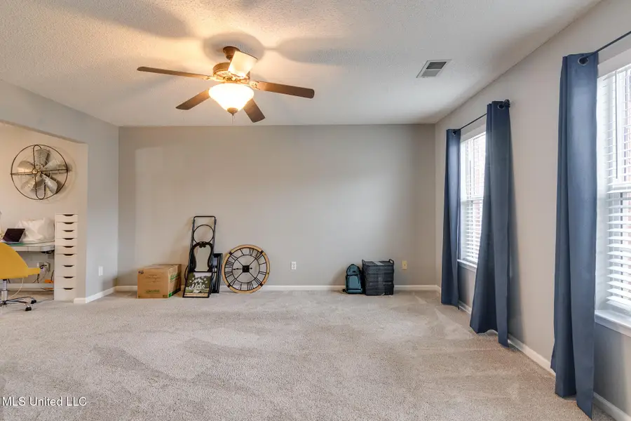 7462 Hunters Horn Drive, Olive Branch, MS 38654 - Image #3